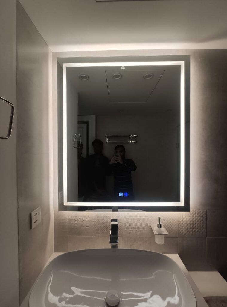 mirror image